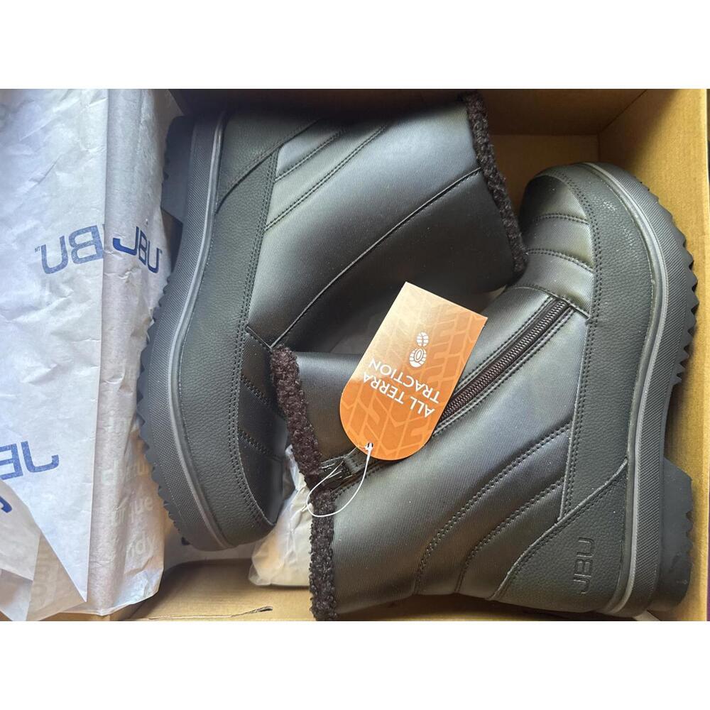 JBU All Terra Traction Black Boots - Never been worn!